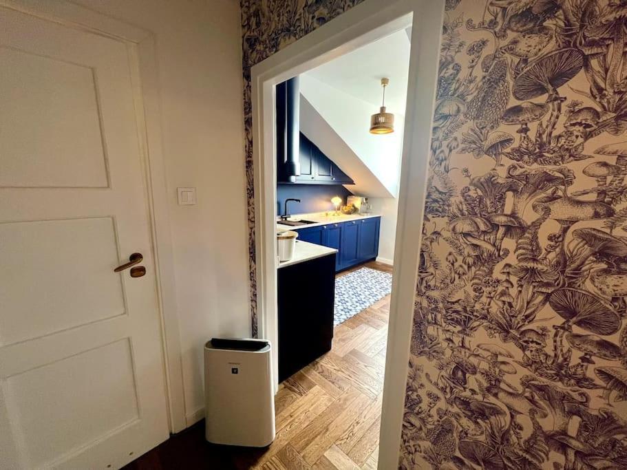 Central, Floor Apartament Warszawa