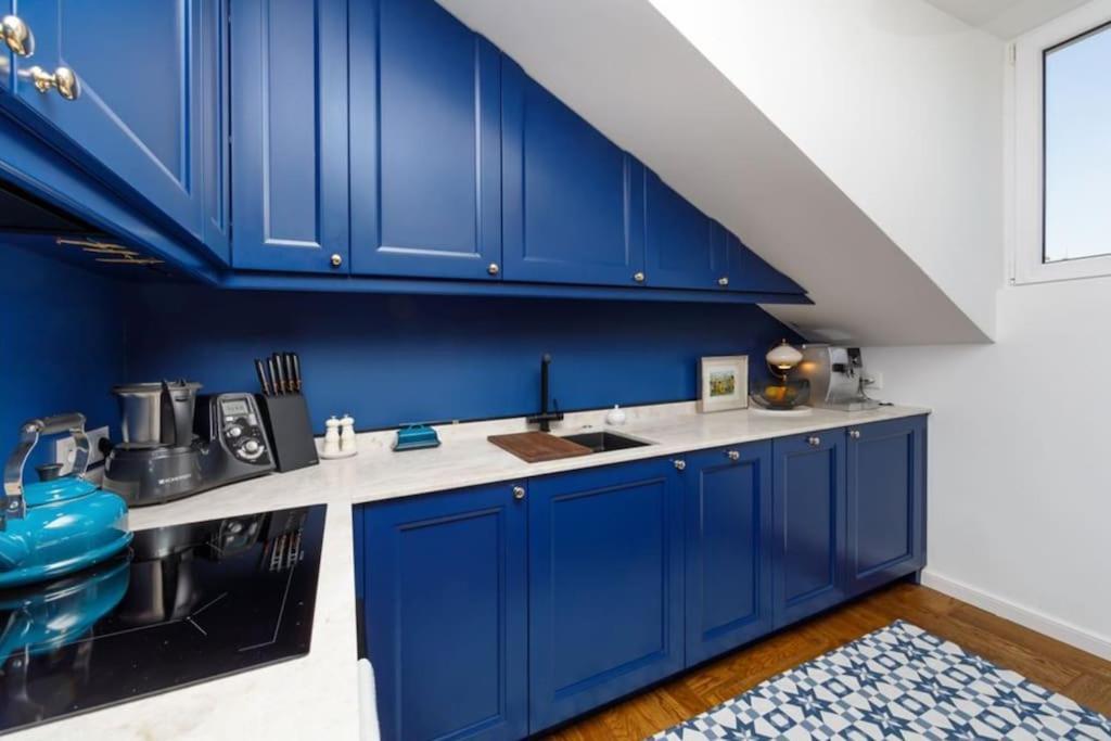 Apartament Central, Floor Warszawa